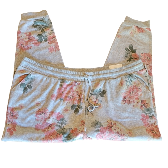 Maurices Plus Size Gray Floral Joggers Sz 4X NWT - Picture 4 of 13